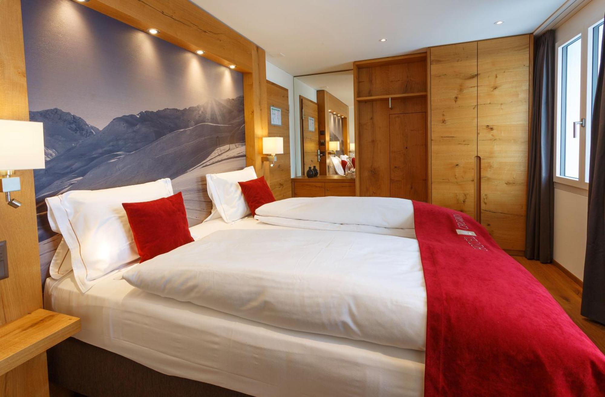 Hotel Crown Andermatt Szoba fotó